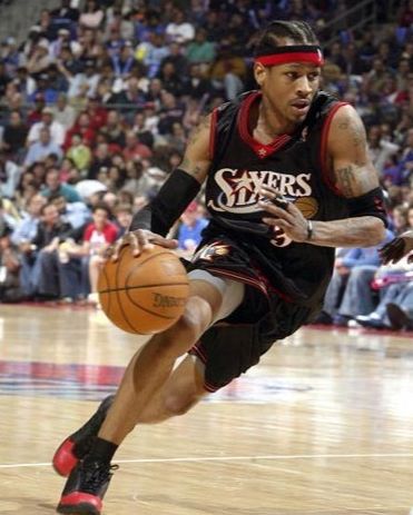 国足阵容进行大幅调整（国足阵容迎来重大调整）