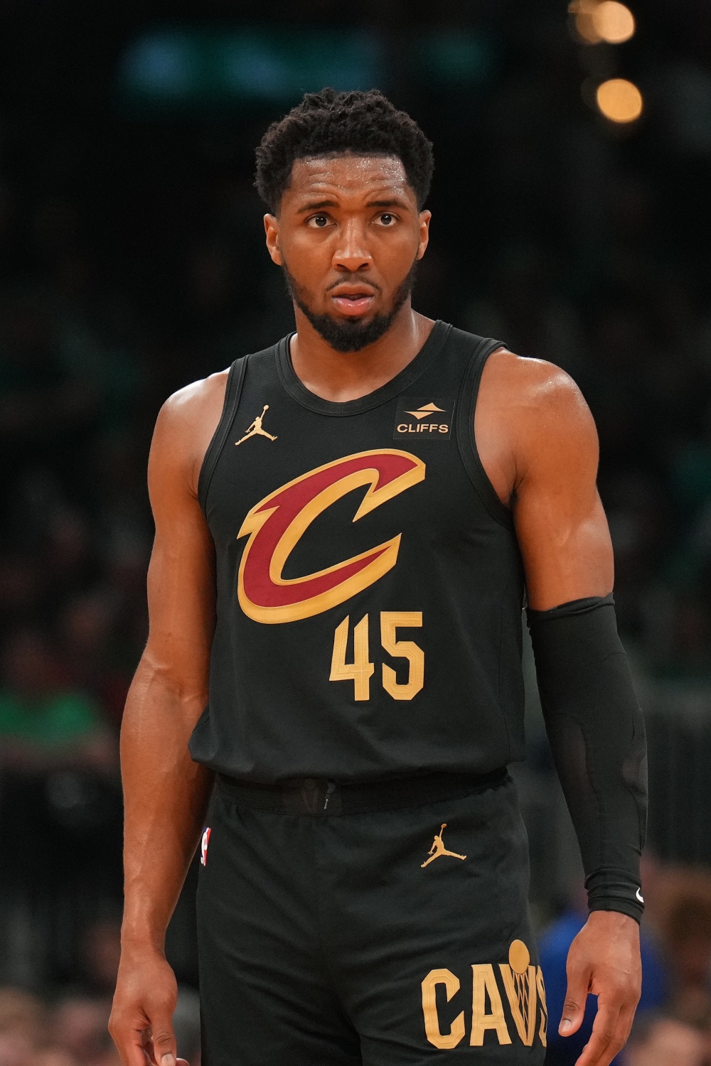 苏比门迪：我们在压迫和盯人方面要改进，表现不佳时也能抗住（苏比门迪：压迫与盯人需加强，状态不佳也要顶住）