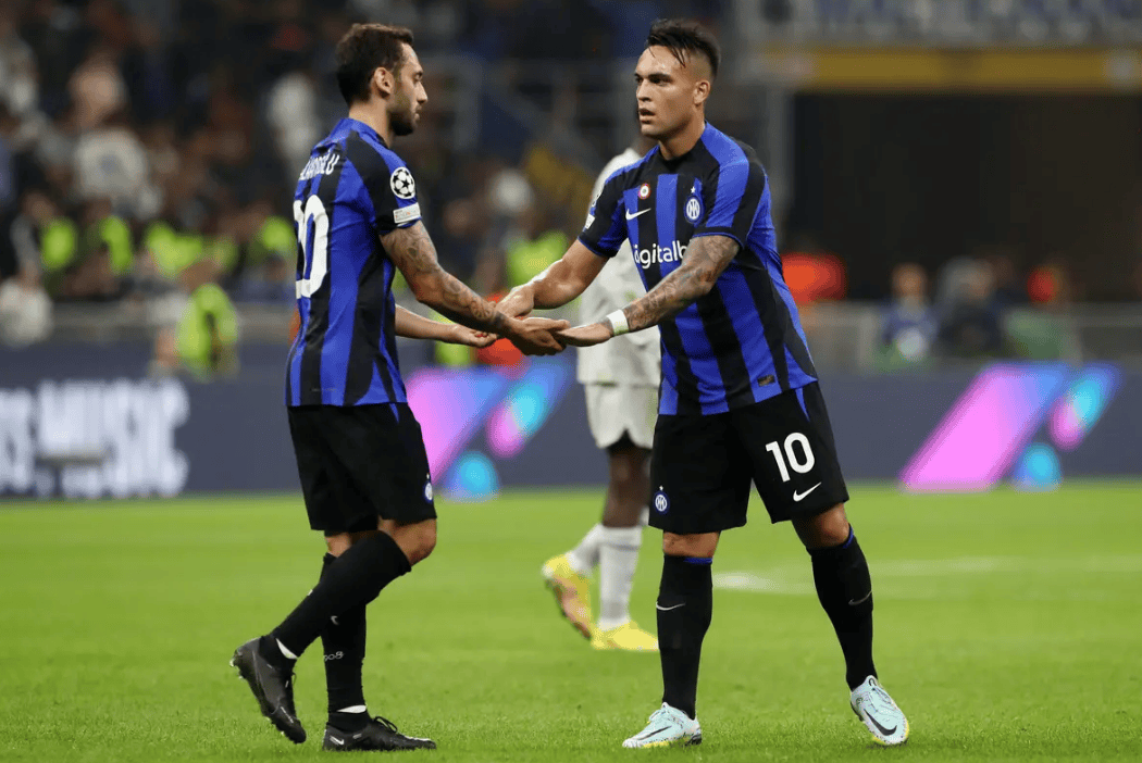 意甲战报：伊尔迪兹双响，孔塞桑屡失良机，尤文2-1卡利亚里（意甲焦点战：伊尔迪兹梅开二度，孔塞桑挥霍良机，尤文2-1险胜卡利亚里）