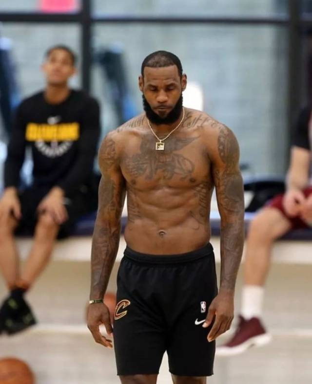 篮球火箭新秀当选周最佳新秀（火箭新秀荣膺本周最佳新秀）