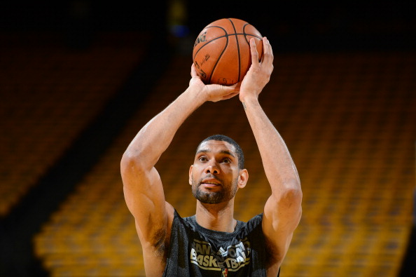 金州勇士在主场134-117击败犹他爵士，终结三连败，展现强大韧性与高效进攻。（勇士主场134-117力克爵士，止三连败，展现韧性与高效火力）