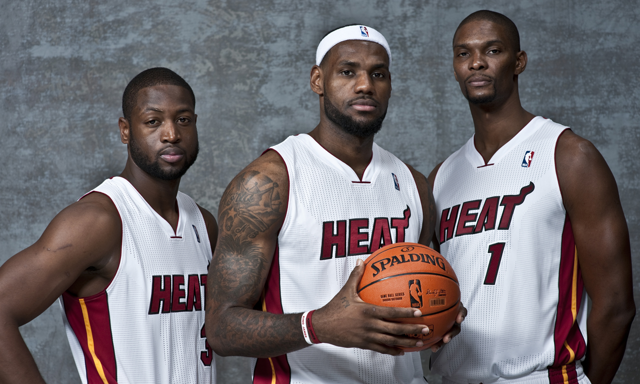 埃迪-豪：为德比战轮换？保持球员状态最好的方式是继续比赛（埃迪-豪谈德比轮换：保持球员状态的最佳方式是让他们持续出场）