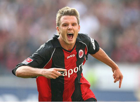 步行者快节奏比赛观赏性十足（步行者高速节奏，观赏度拉满）