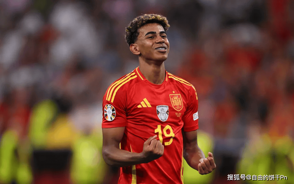 拜仁锋线浪费机会过多（拜仁锋线错失良机频频）