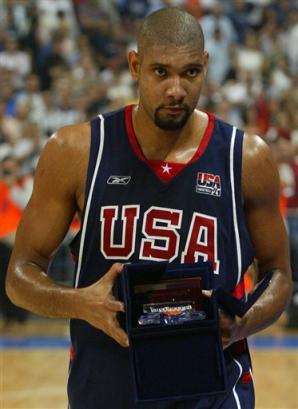 FIFA年度最佳男足教练候选：恩里克、斯洛特、弗里克在列（FIFA年度最佳男足教练候选名单出炉：恩里克、斯洛特、弗里克入选）