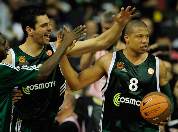 莫雷托：罗马已经问价科林蒂安前锋尤里-阿尔贝托（莫雷托：罗马已向科林蒂安询价前锋尤里-阿尔贝托）