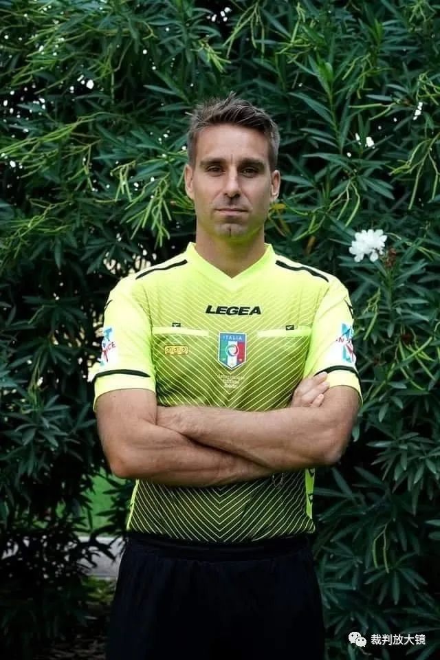 记者：拜仁对霍村前锋阿斯拉尼兴趣愈发明确，已开始相关接触（记者：拜仁对霍芬海姆前锋阿斯拉尼的兴趣愈加明确，已启动接触）