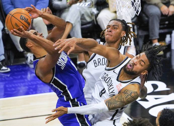 斯基拉：本菲卡正在关注科斯蒂奇，穆里尼奥对他十分赏识（斯基拉：本菲卡有意科斯蒂奇，穆里尼奥对其极为欣赏）