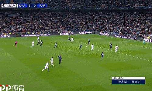 队报：里昂计划1月引进一名中卫，已经联系了切尔西的迪萨西（队报：里昂拟冬窗引进中卫，已与切尔西后卫迪萨西接触）