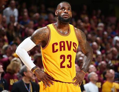 瓜迪奥拉：斯通斯将缺席本轮欧冠，阿隆索知道怎么挽回局势（瓜迪奥拉确认斯通斯缺席本轮欧冠，称阿隆索懂得扭转战局）