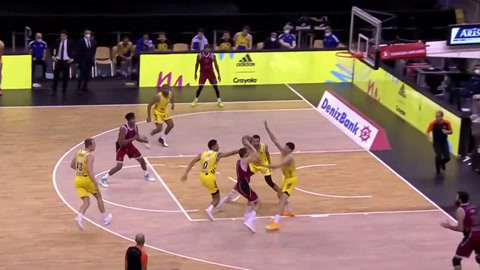 邮报：曼联有意伯恩茅斯中场亚当斯，本赛季拦截数据英超第二（每日邮报：曼联看中伯恩茅斯中场亚当斯，其本季拦截次数位列英超第二）